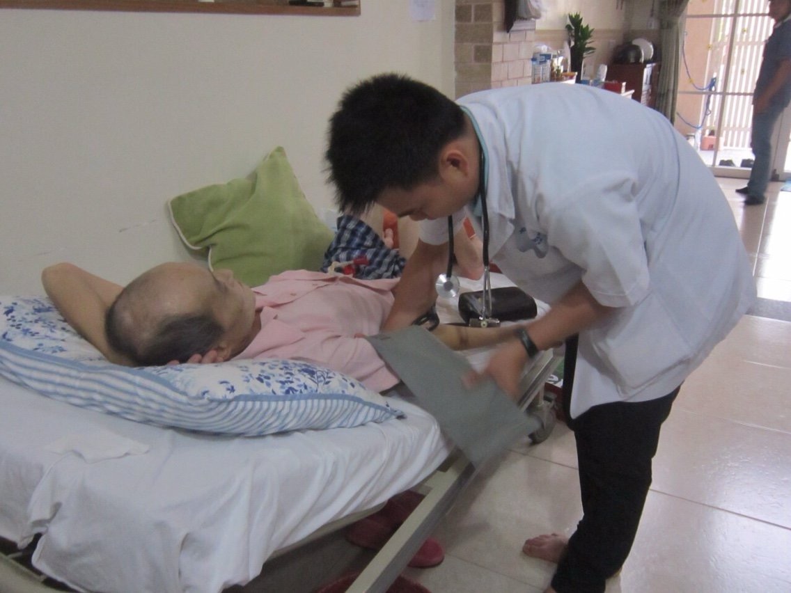 Điều dưỡng tại nhà
